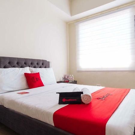 RedDoorz Premium @ Vista Heights Legarda Hotel Manilla Buitenkant foto